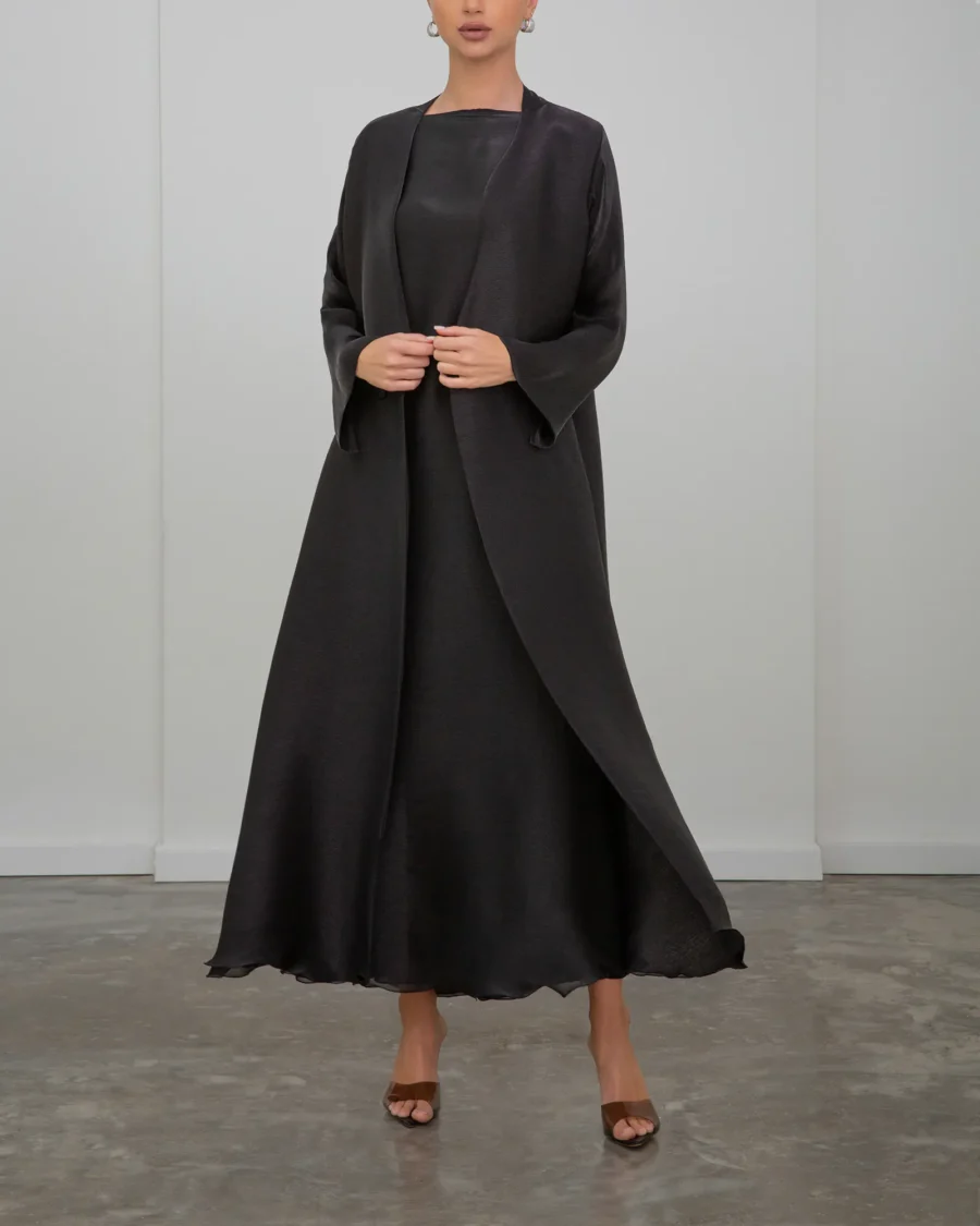 THE MARR IN BLACK