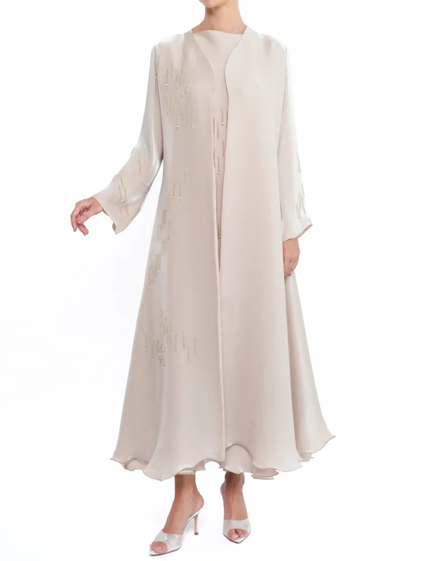 THE LUNAR DRAPE IN BEIGE