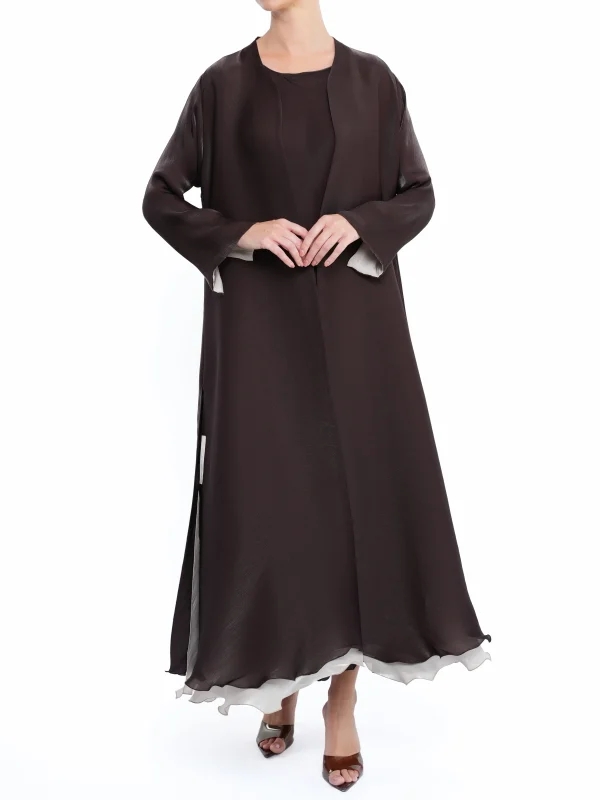 THE ILLUSION IN BROWN