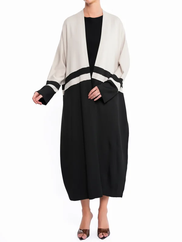 THE MONOCHROME